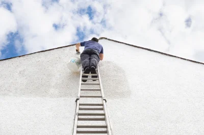 Peinture extérieure à Seyre — façades et ravalement